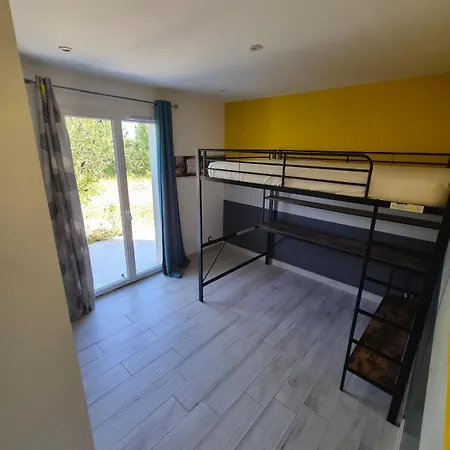 160 M2 - 4 - Piscine Privative Villa