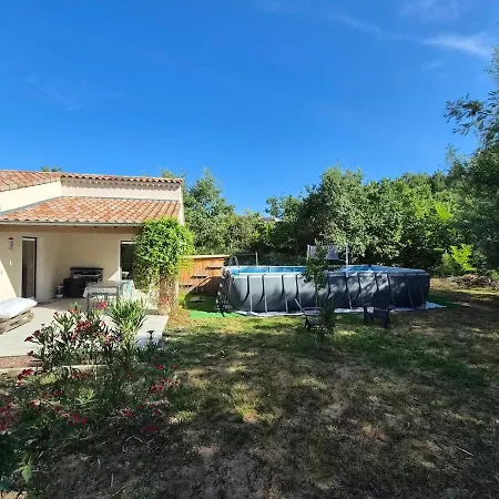 160 M2 - 4 - Piscine Privative